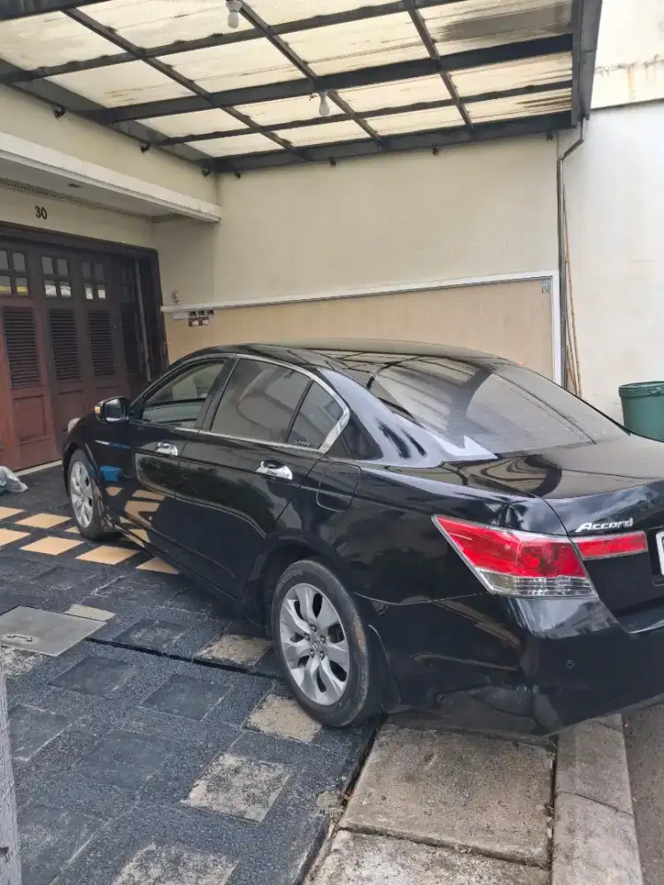 Honda Accord 2.4 VTIL tipe tertinggi