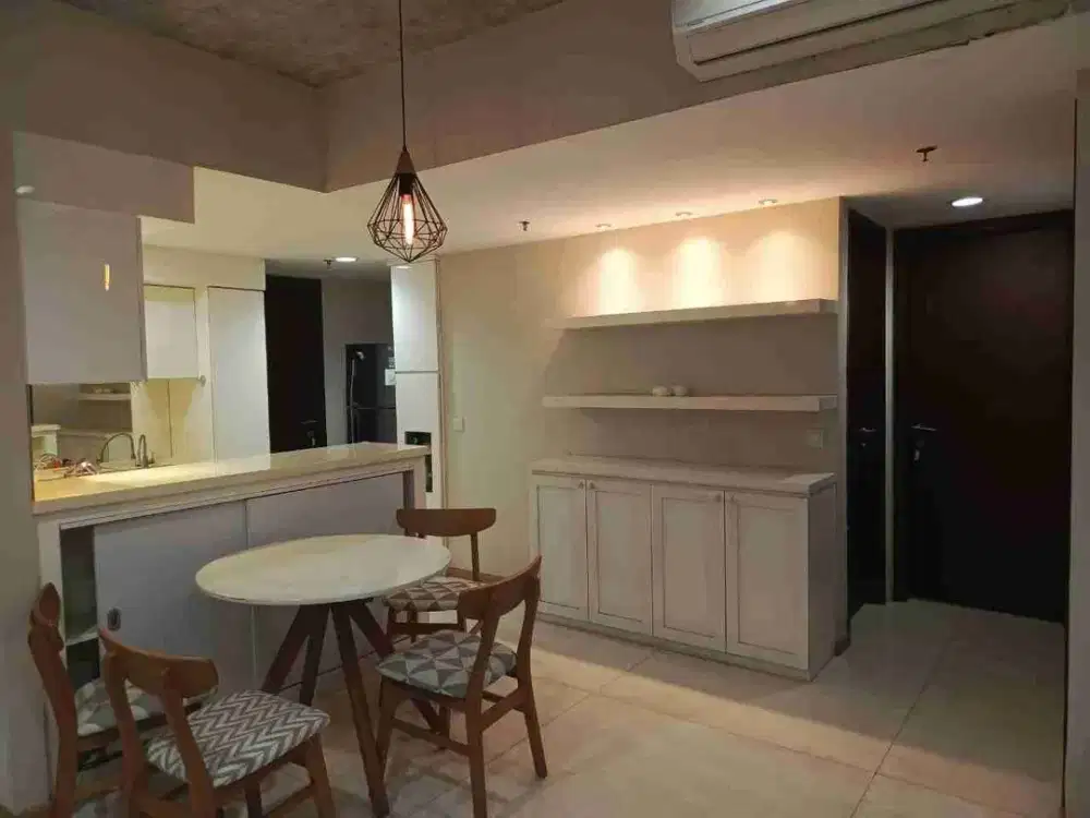 Apartemen Luas rapih full furnished Dijual dan disewakan Apartemen Sherwood,
