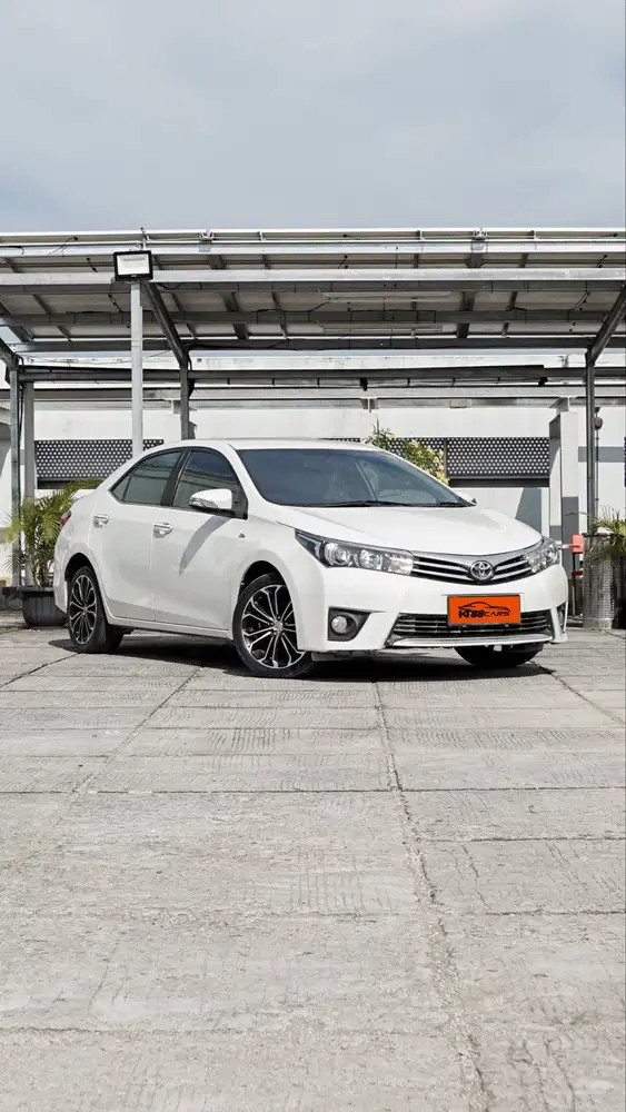 Toyota ALTIS 1.8V 2015 METIC