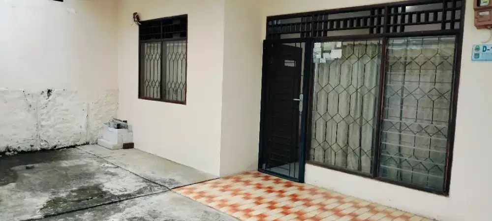 DIJUAL RUMAH DI RADEN SALEH SUKMAJAYA DEPOK