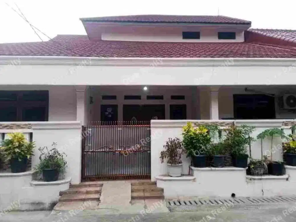 Di Jual Rumah 2 Lantai Hook dan Strategis di Bintara Bekasi