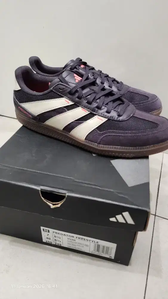Adidas Predator Freestyle