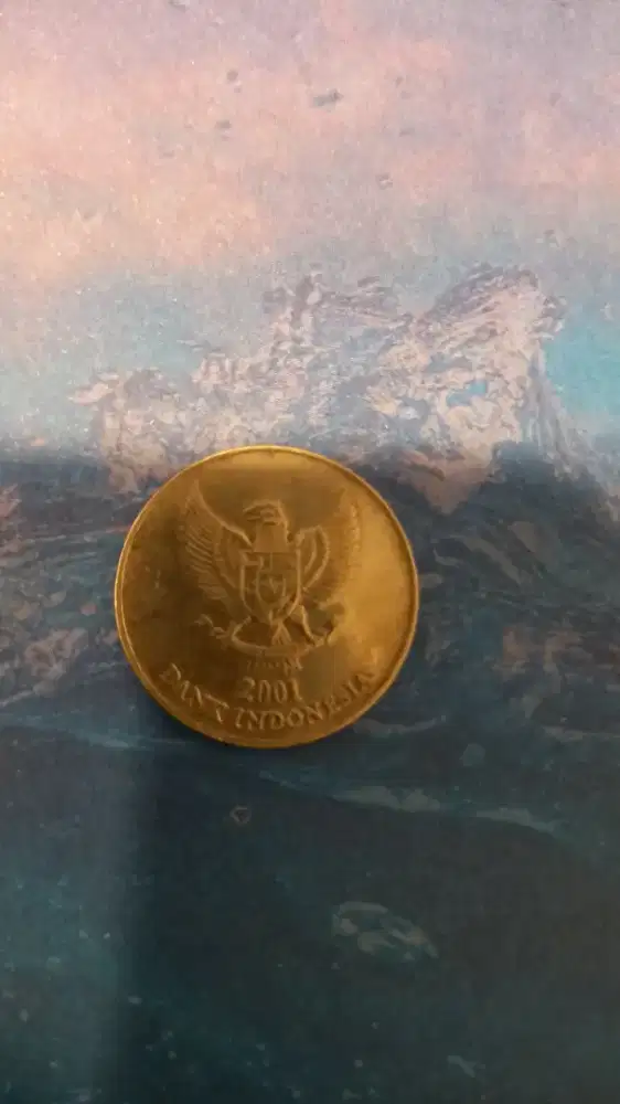 Uang logam 500 perak 2001