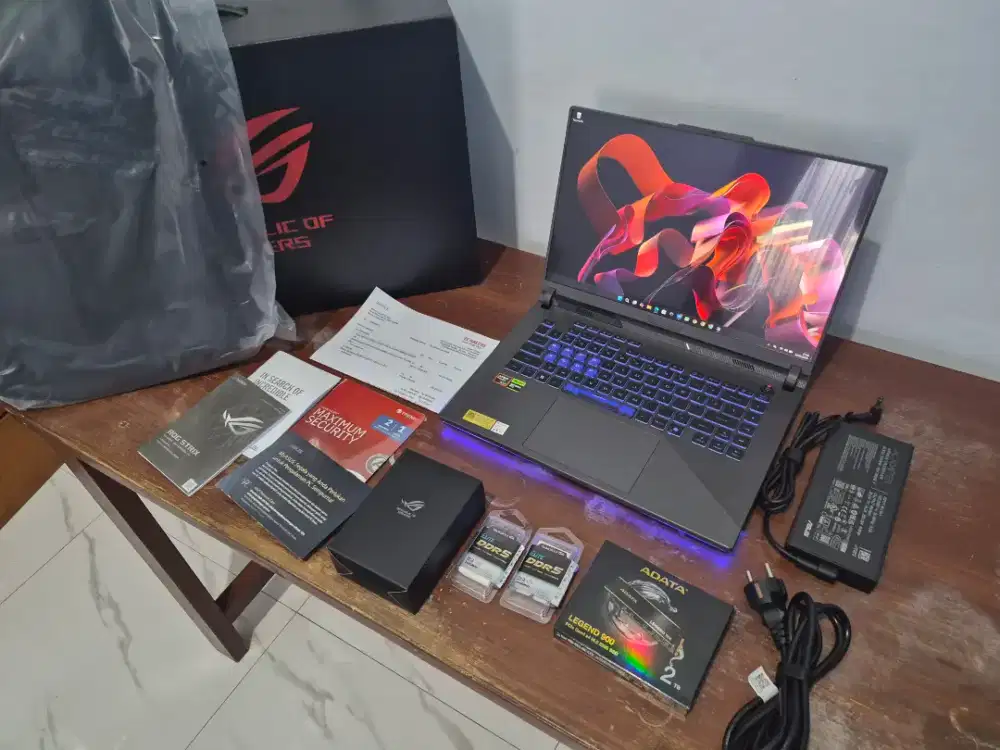 ROG STRIX G614PR RYZEN 8940HX 64GB RAM SSD 3TB RTX 5070 TI LAPTOP 12GB