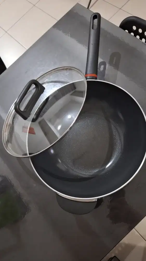 Panci Serbaguna Gratis Mangkok & Gelas