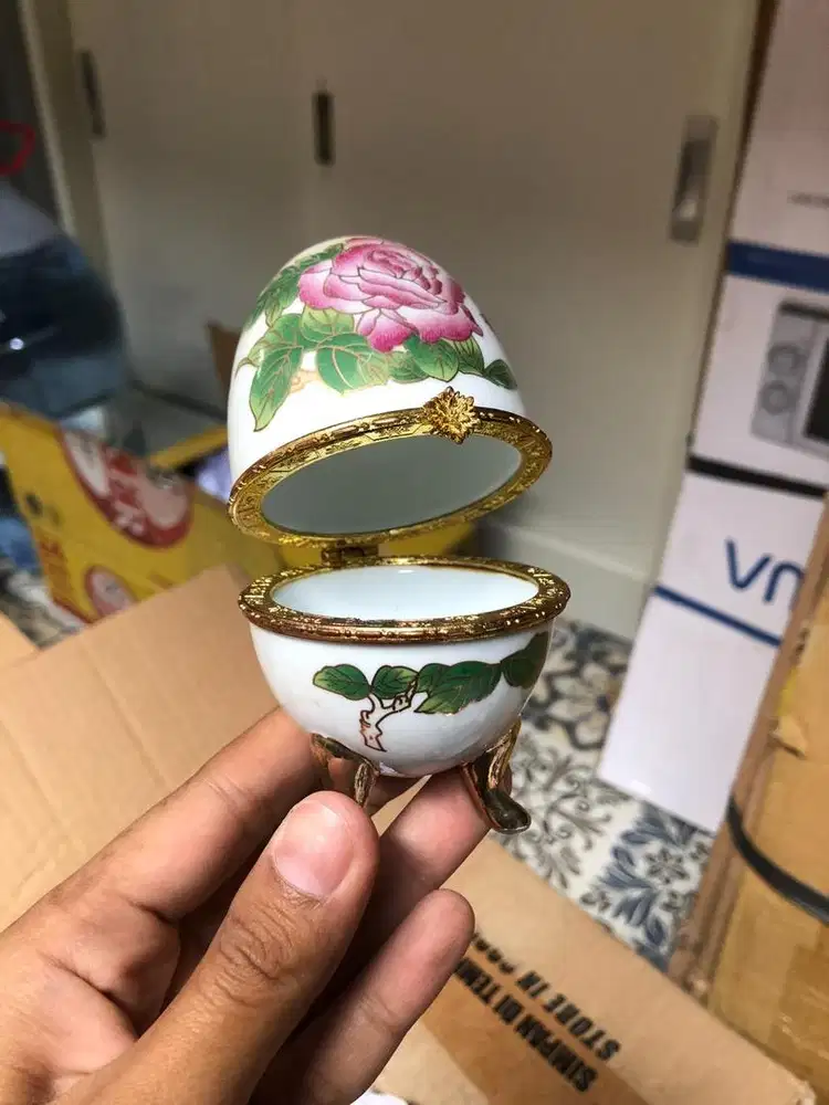 Tempat Telur Antik/Vintage Hiasan/Box Perhiasan Eropa