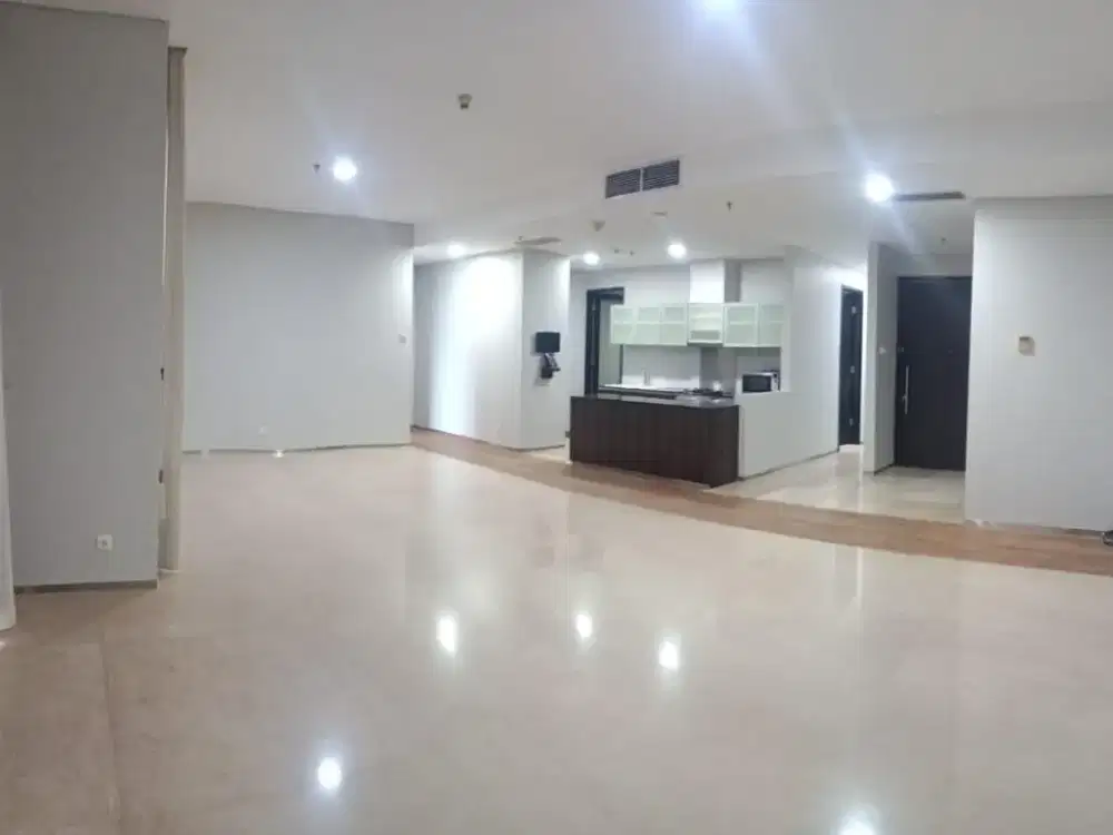Rent Nirvana 3BR 189m2 private lift Unfurnish condition, best price