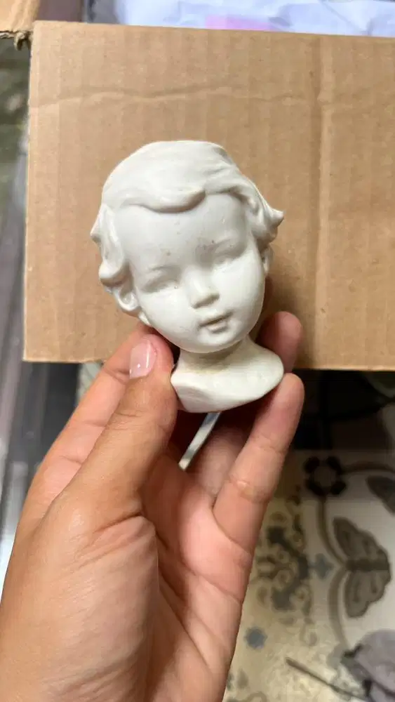 Kepala Patung Malaikat Antik/Vintage