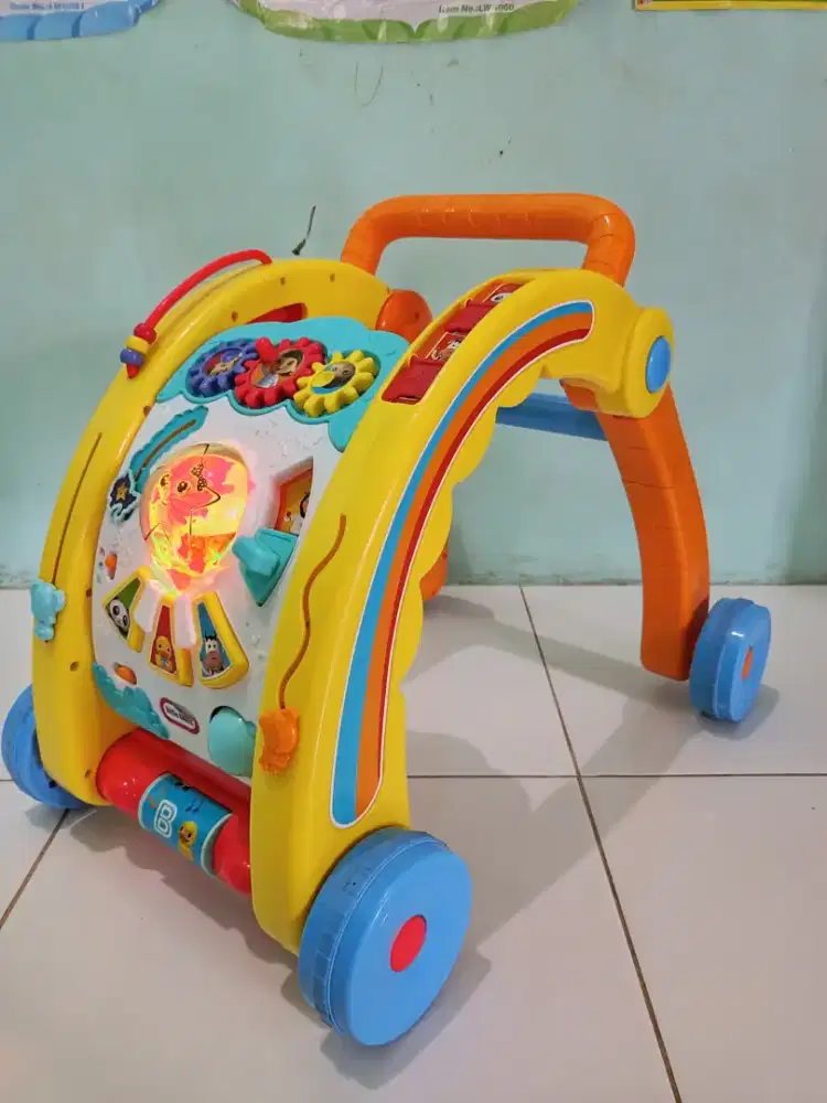 Little Tikes Push Walker (Include Box)