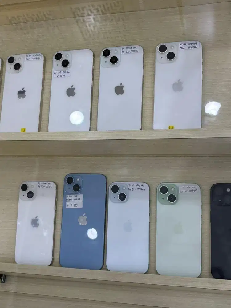 Promo iphone awal tahun new dan second hrga mulai dari 2jt an saja