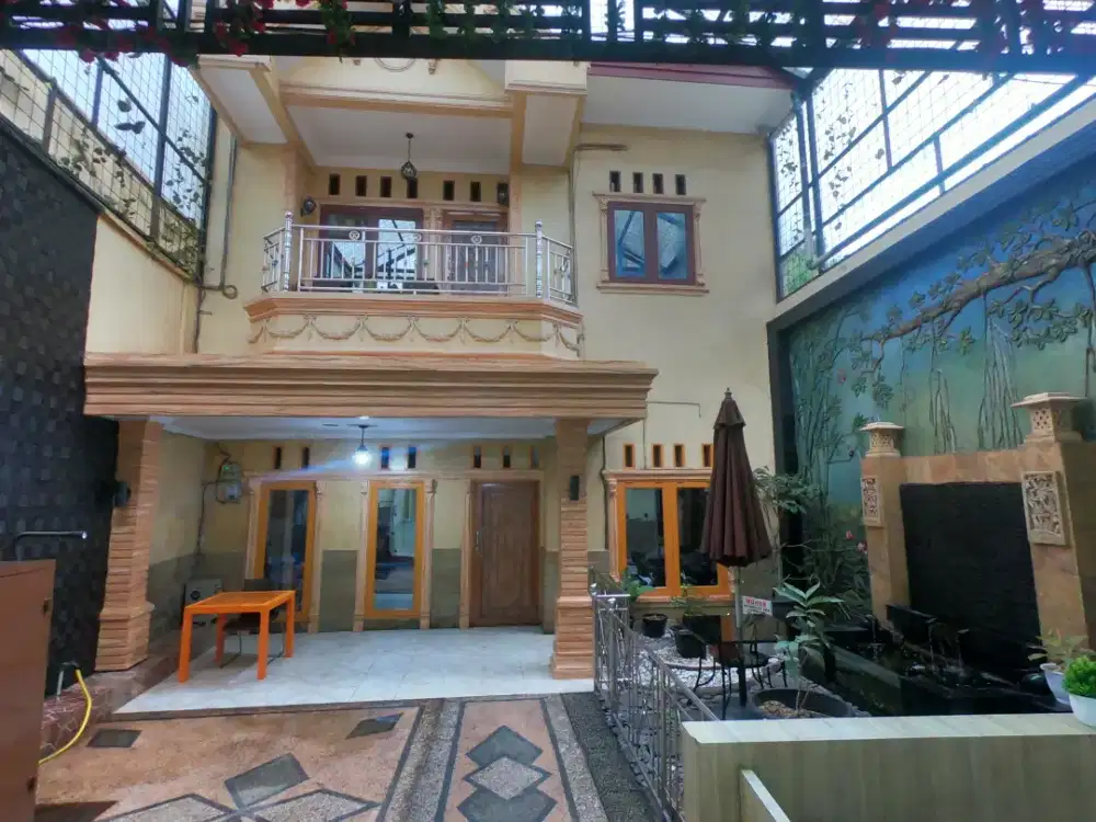 Dijual : Rumah Cantik Luas Ada Tempat Usaha¤Strategis-Menguntungkan