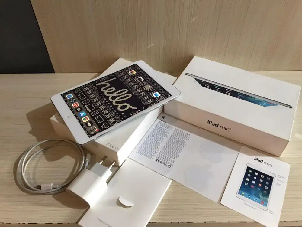 Ipad Mini Gen 2 Fullset Like New Barang Koleksi
