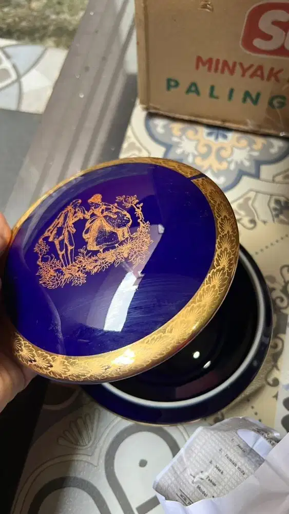 Kotak Perhiasan atau Kotak Hiasan Vintage Prancis