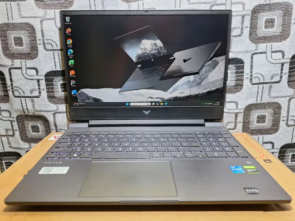 Laptop Hp Victus Gaming VGA GTX Garansi resmi On layar 144Hz mantap