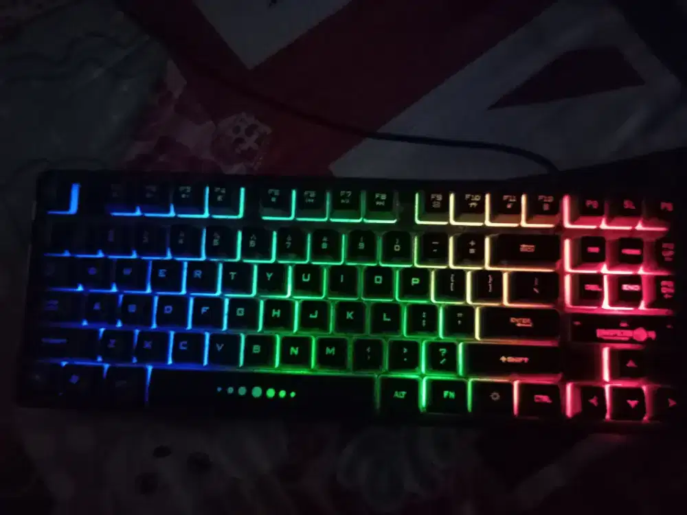 keyboard laptop gaming