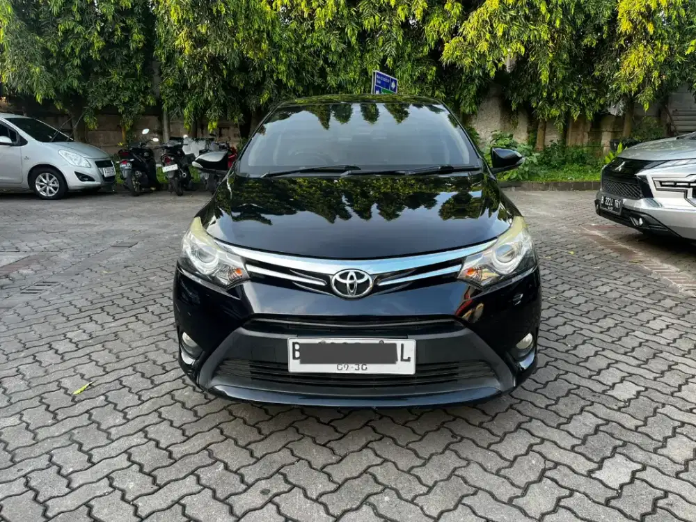 DP 5 JT VIOS G AT 2015 LOW KM 70RB RARE !!
