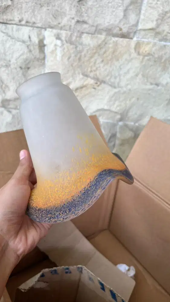 Kap Lampu (Lamp Shade) Antik Putih Gradasi Oren-Biru