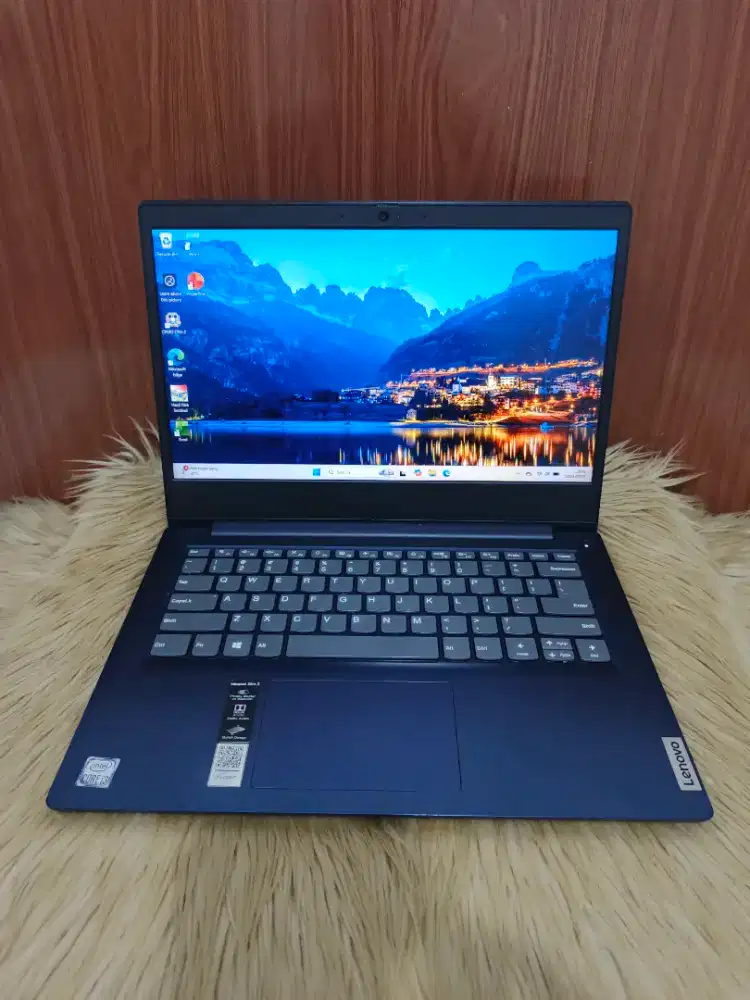Laptop Desain Lenovo Ideapad Slim 3 Core i3 Gen 10 Ram 8 Ssd 512