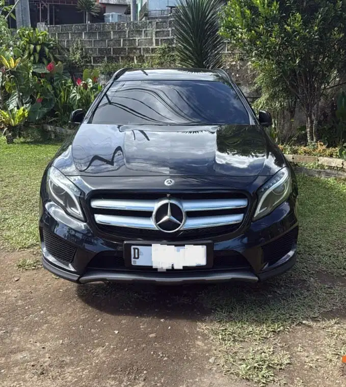 Mercedes-Benz GLA200 2015 Bensin