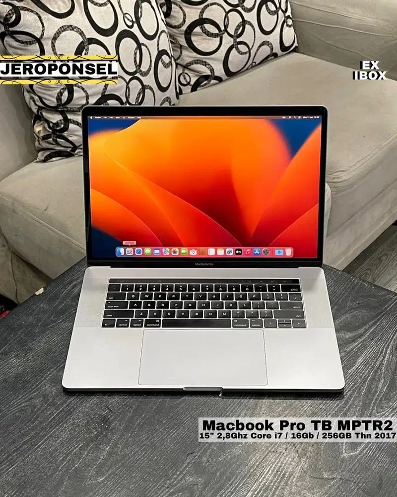 MACBOOK PRO 2017 15” i7 16/256GB DUAL GRAPHICS SPACE GRAY MULUS