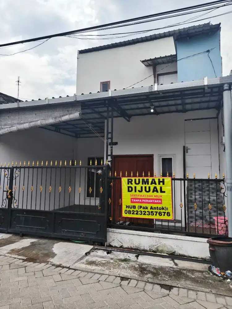 Rumah 2 lantai baru renof harga 1 lantai,