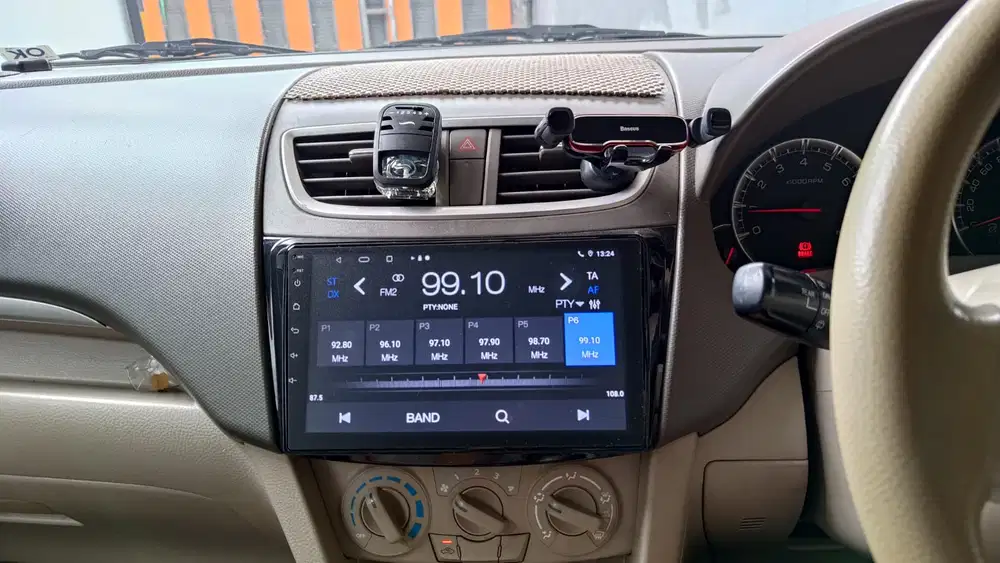 Suzuki Ertiga 2013 Bensin