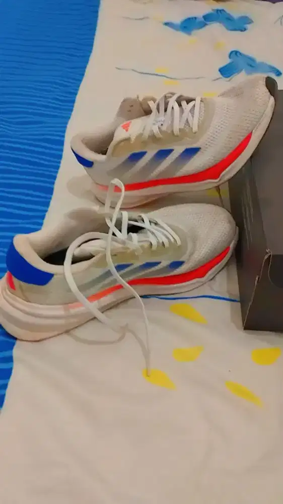 Adidas running Supernova stride M UK 42 original
