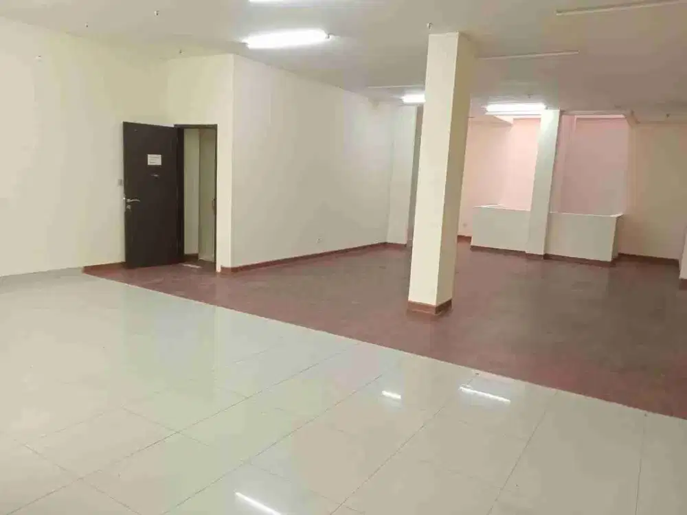 D jual / sewa ruko golf lake gandeng