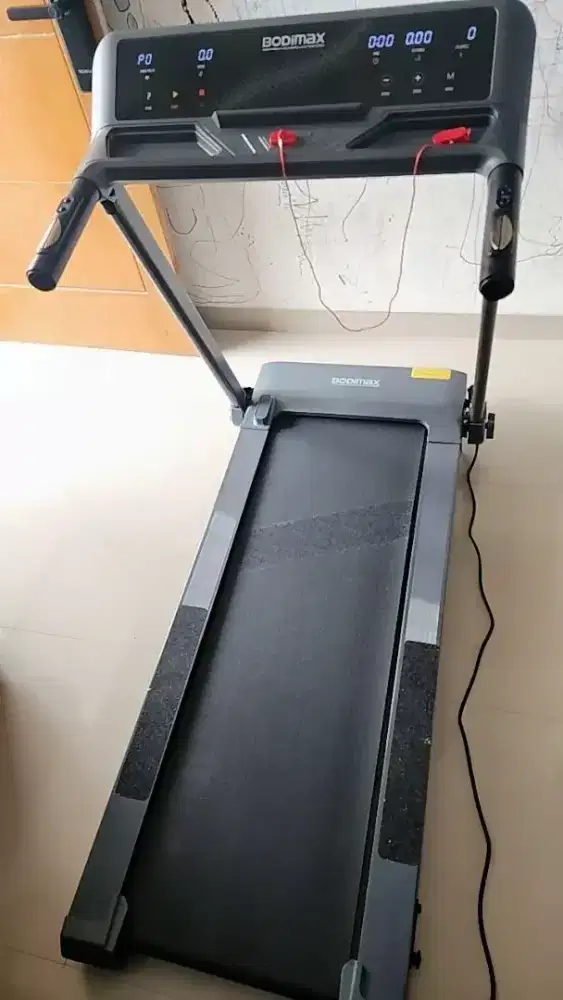 MOTORIZEED TREADMILL BODIMAX