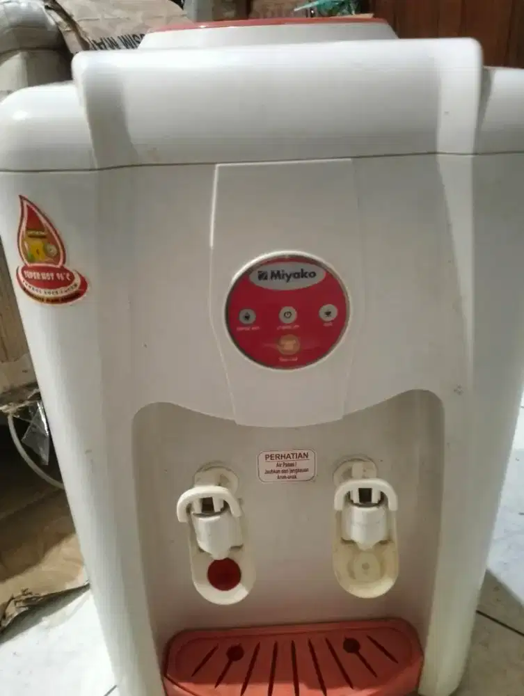 Dispenser Miyako WD 19 EX