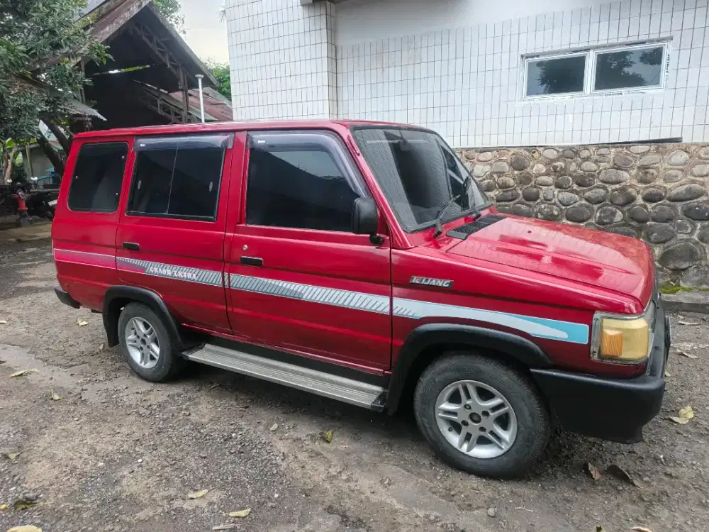 TOYOTA KIJANG GRAND
