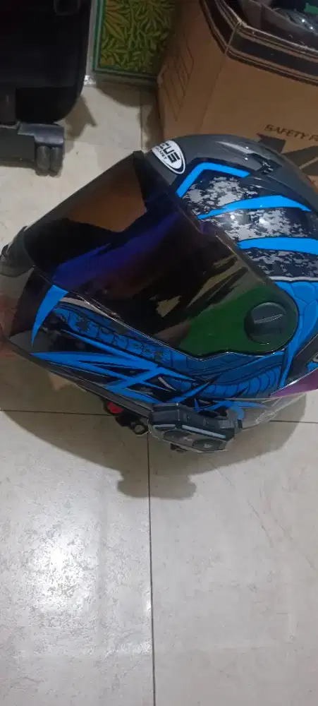 Helm Zeus Zs811C Blue ( Free spoiler rainbow & intercom)