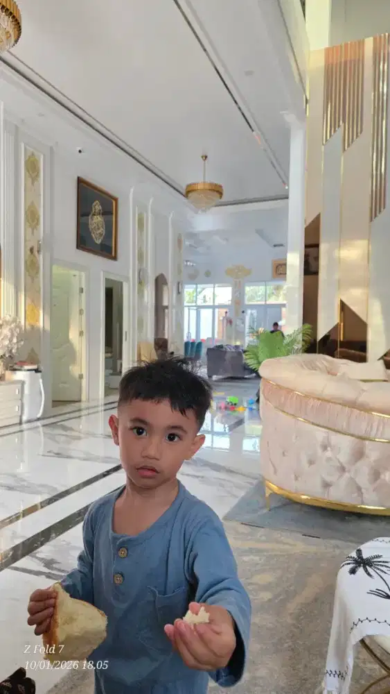 Di Butuhkan Asisten Rumah Tangga