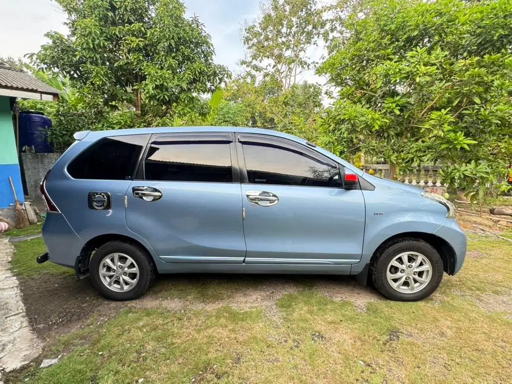 Toyota Avanza G 2012