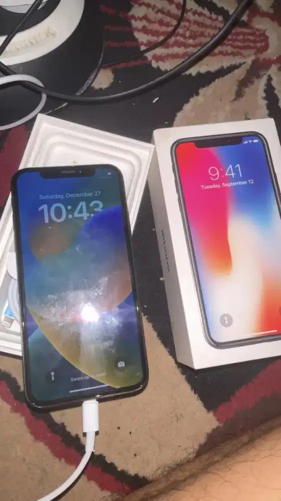 iPhone X 256 GB Inter
