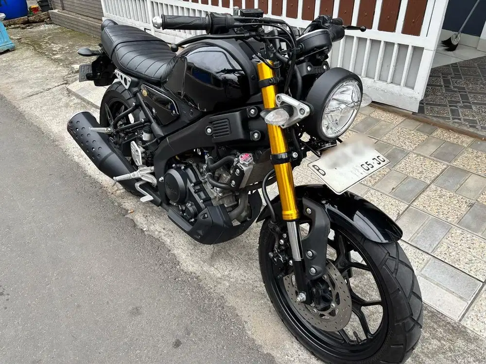 Yamaha Xsr 155 Tahun 2025 Bulan 5 Nopol B DKI Mulus Siap Pakai