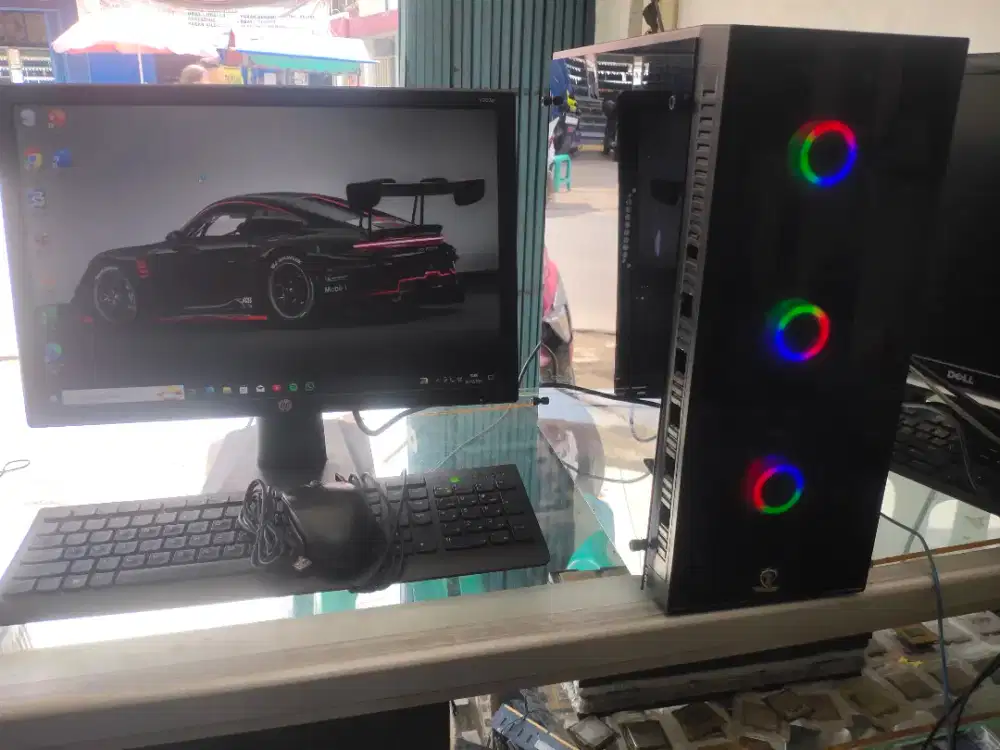 Komputer core i7 4770 layar 20inc wide