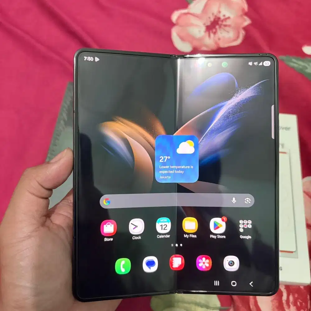 Samsung Galaxy Z Fold 4 12GB/256GB Garansi Resmi SEIN