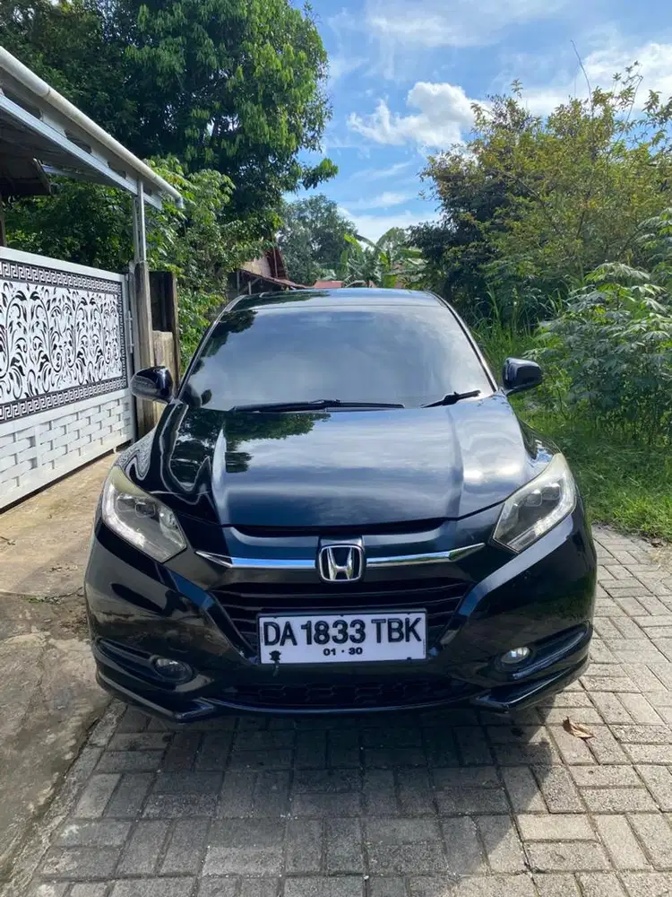 Hrv prestige 1.8 sanroof