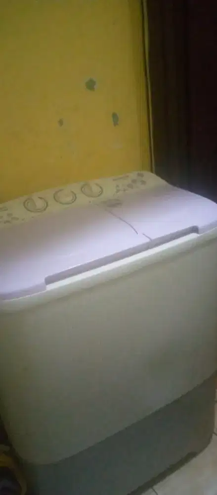 Mesin cuci Sharp 2 tabung 7 kilo