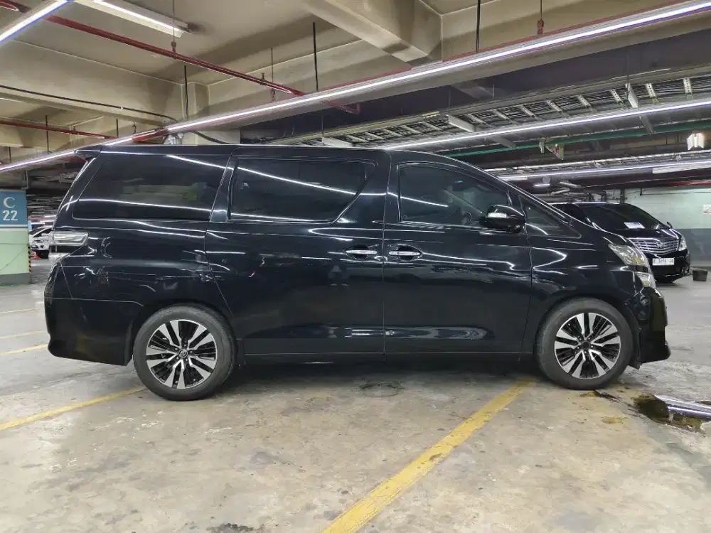 Vellfire 2.4 V 2013 Matic Hitam 2014 at terawat 2012 Bagus