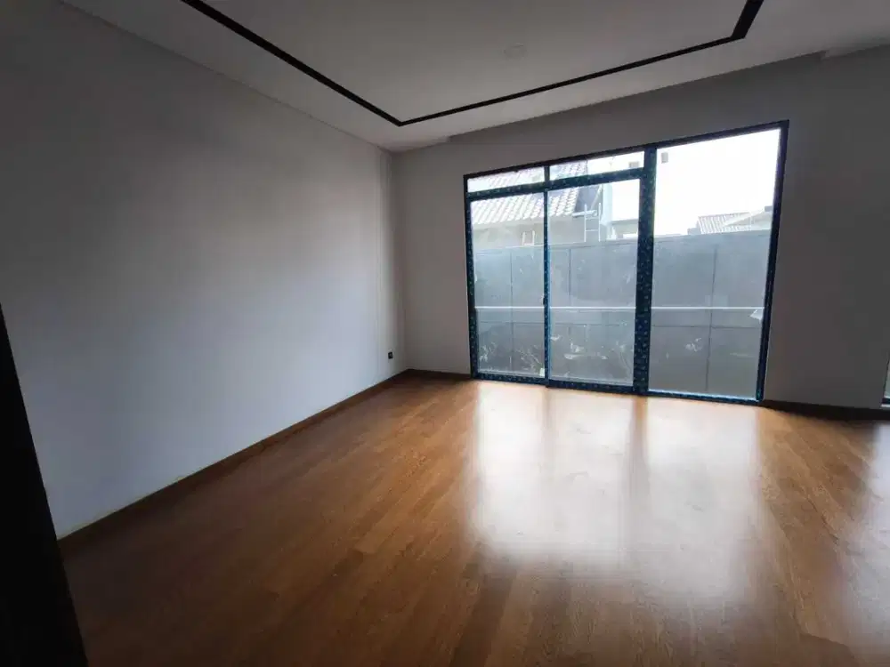 Rumah KBP Jalan Utama Tatar Nilapadmi Kota Baru Parahyangan