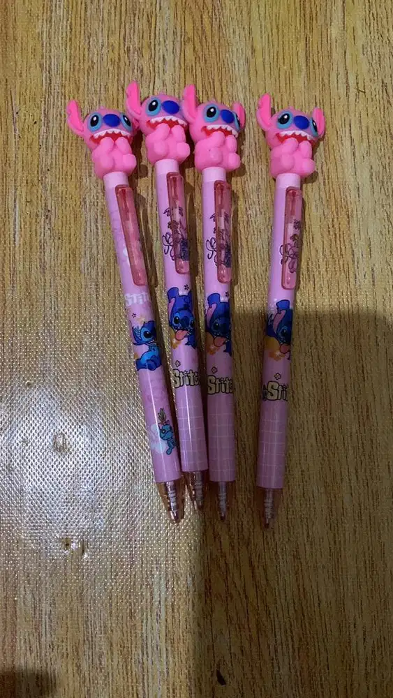 Pulpen Stitch pink