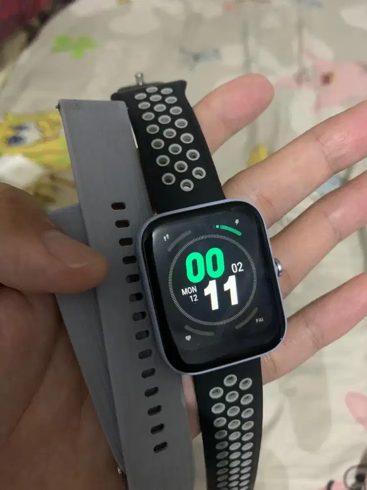 Amazfit bip 3 smartwatch