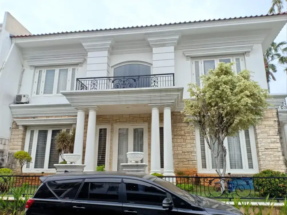 Dijual Rumah Mewah Villa Permata Gading Kelapa Gading LT 390 M2 Posisi Hook Komplek Eksklusif Hrg Menarik