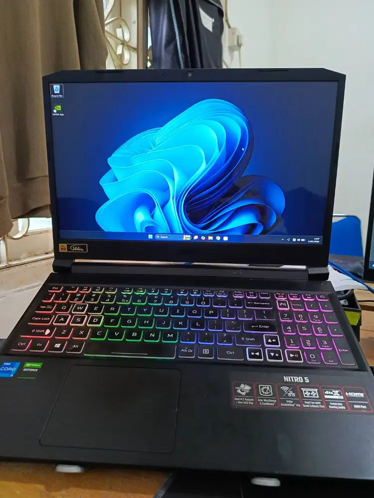 Acer Nitro 5 AN515-57 -52BQ | 15.6 | i5-11400H | RTX 3050 4GB | 144Hz