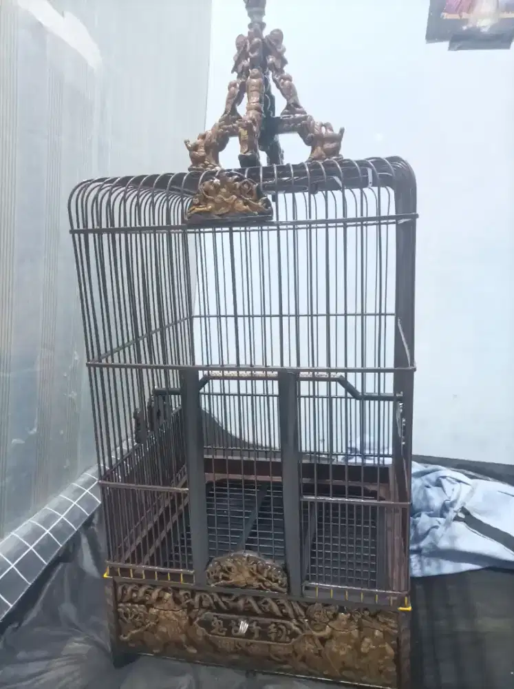 Sangkar ukir kayu Anis nerah