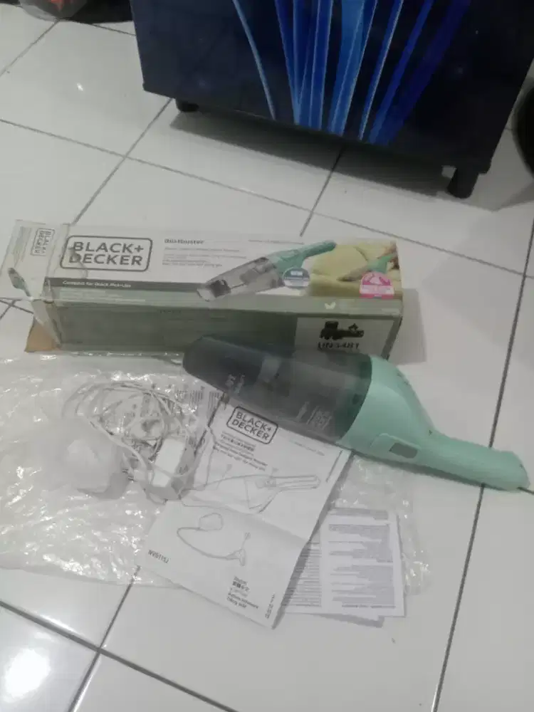 Vakum cleaner untuk sofa atau interior mobil