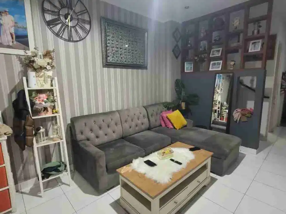 dijual rumah di istana Sudirman regency siap huni