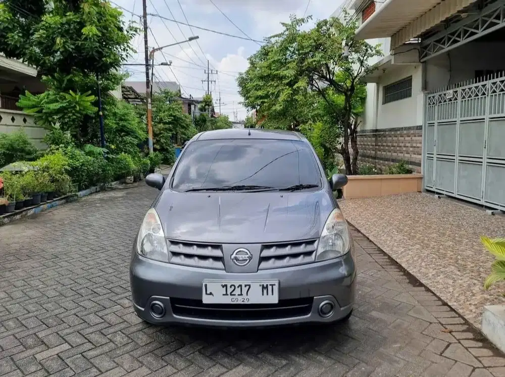 NISSAN GRAND LIVINA 1.5 XV MANUAL 2009 KILOMTER 80 RIBU ORIANN SEMUA